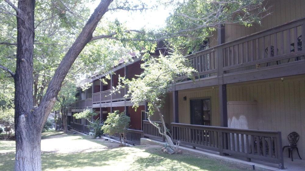 Bonnie Springs Ranch Motel Blue Diamond Esterno foto
