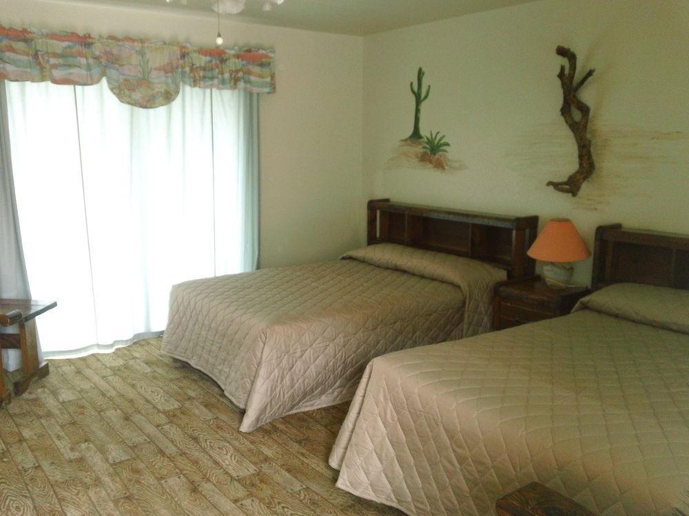 Bonnie Springs Ranch Motel Blue Diamond Esterno foto