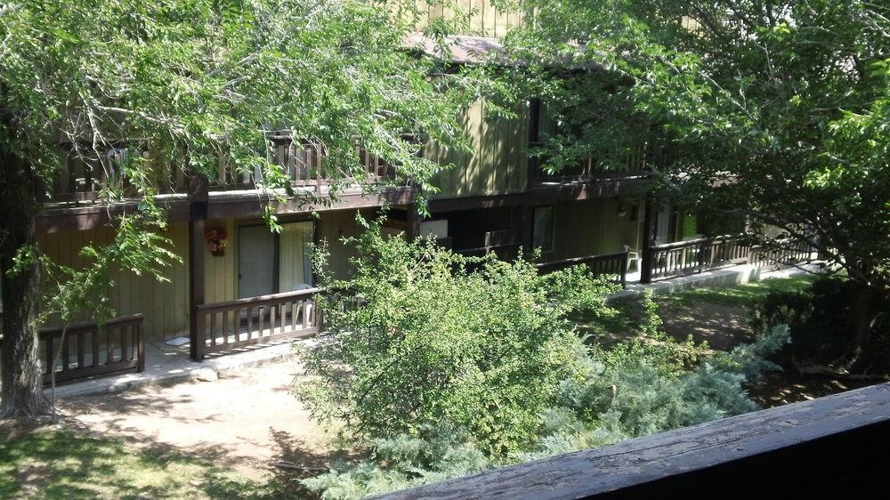 Bonnie Springs Ranch Motel Blue Diamond Esterno foto