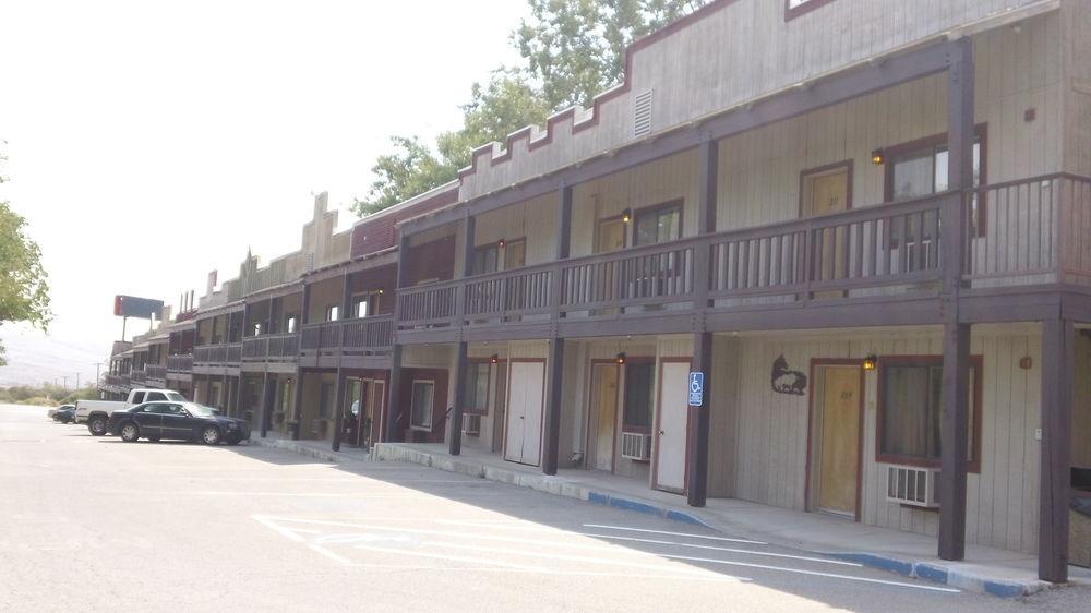 Bonnie Springs Ranch Motel Blue Diamond Esterno foto