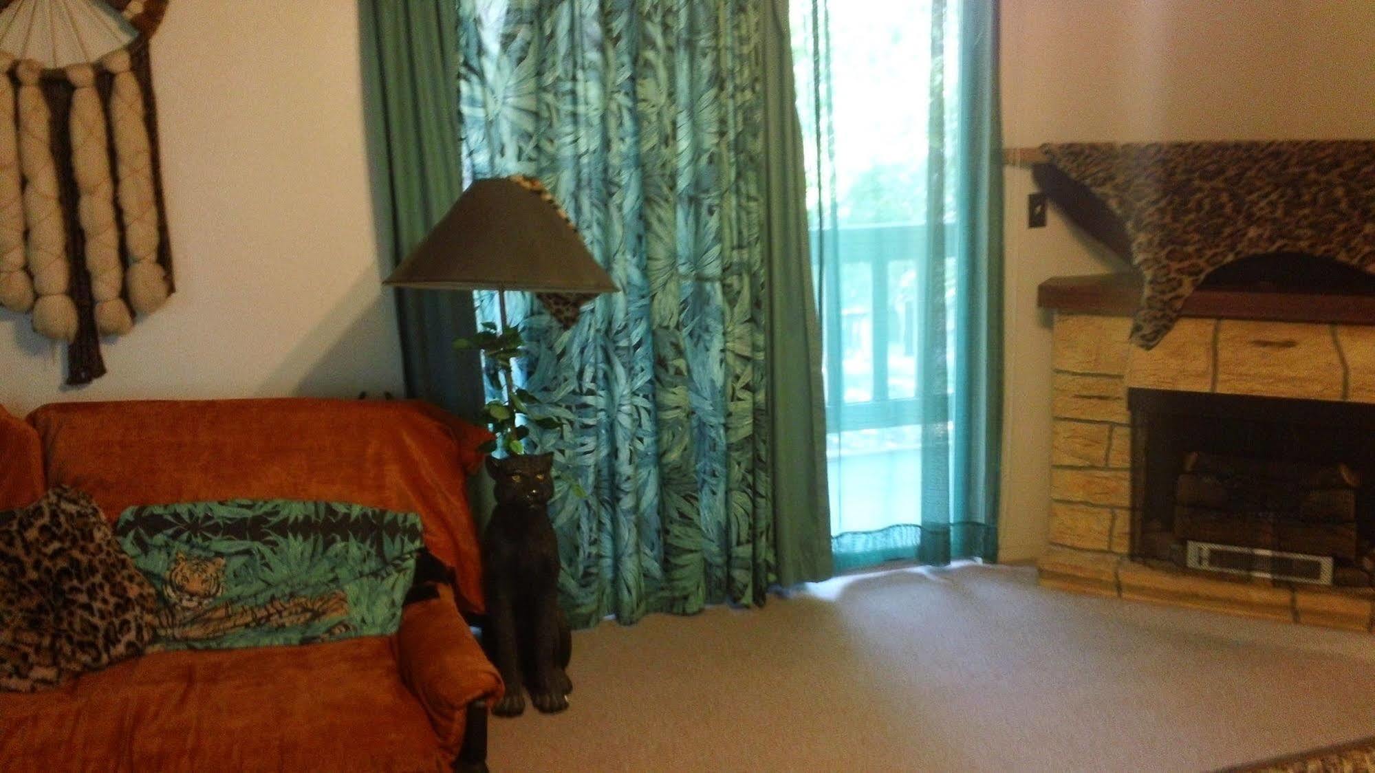 Bonnie Springs Ranch Motel Blue Diamond Esterno foto